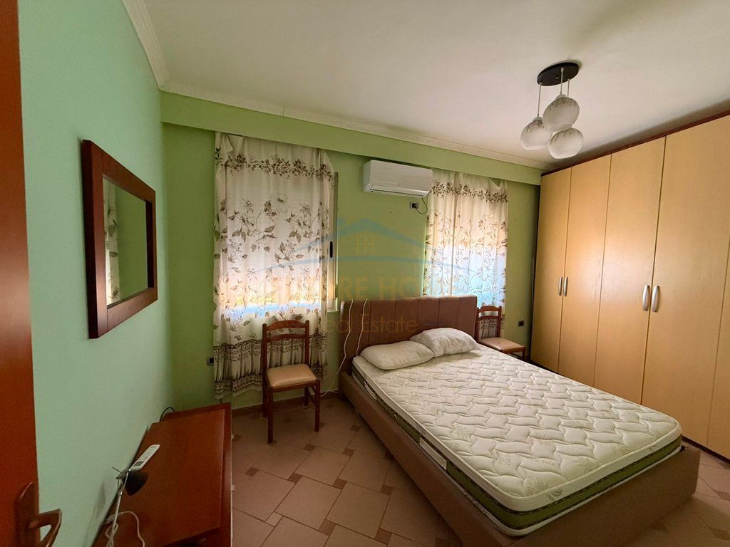 Affitto, Appartamento 1+1+Studio, Via Bogdanëve