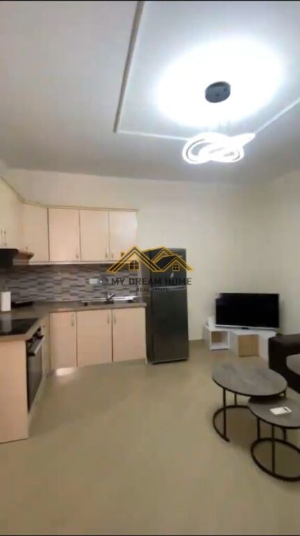 JEPET ME QIRA APARTAMENT 2+1 SHUME PRAN ME DETIN NE PLAZH URA DAJLANIT !