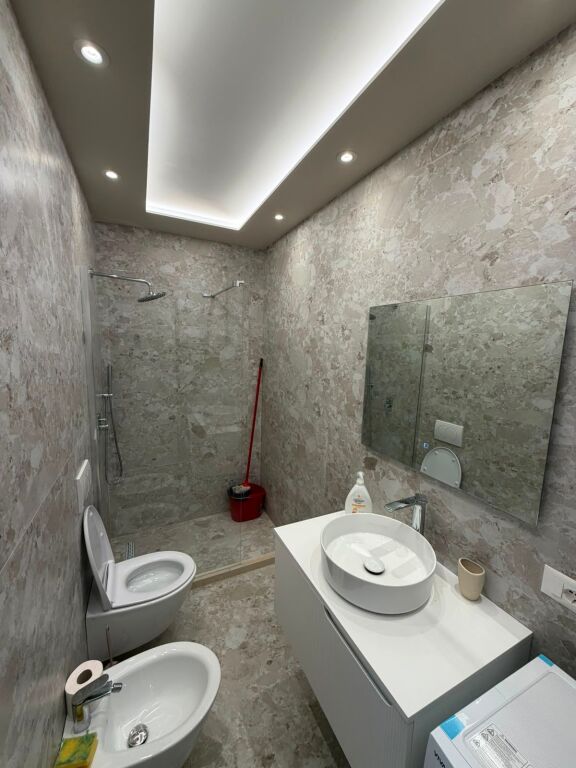 🏢Nella zona di Ali Demi, si affitta un appartamento 1+1, appena arredato. 600 Euro