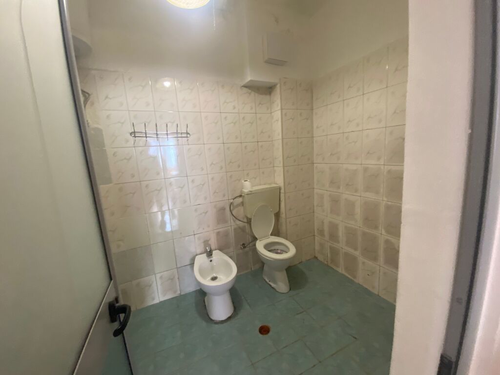 Apartament 1+ 1 per qera ne fresk !