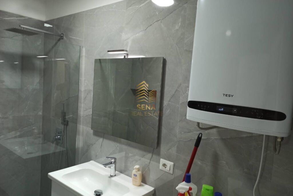 Qira, Apartament 1+1+blk, Porcelan – Pas UET, 40.000 Lek/muaj