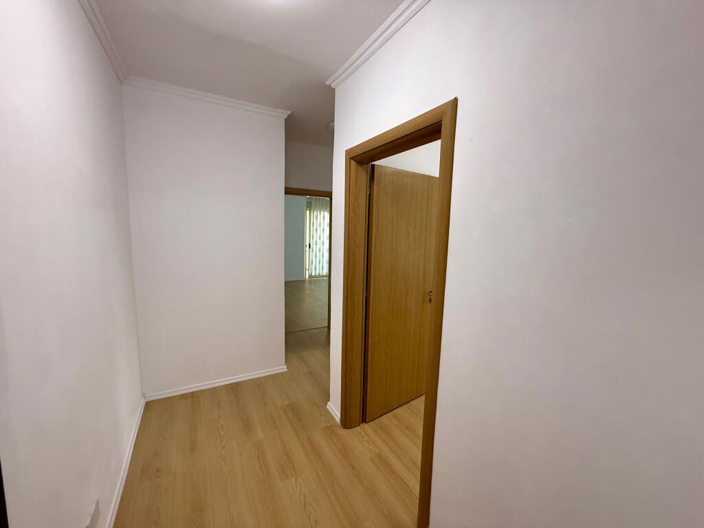 📣 SHITET Apartament 2+1 Me 2 Ballkone 📍Fresk, Rruga e Dajtit, 200 m mbi Anna Market ✨