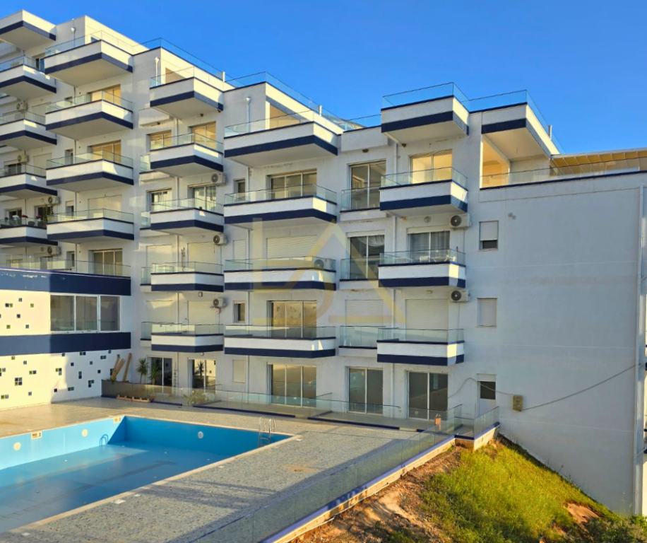 Appartamento 2+1 con Vista Mare in Vendita – Uji i Ftohtë, Vlorë