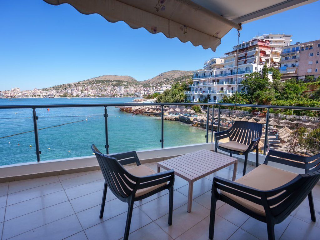 SARANDA, VENDIAMO ESCLUSIVAMENTE APPARTAMENTO 1+1 SUL MARE