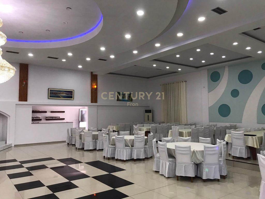 Affittasi sala per matrimoni e locale a Kamëz