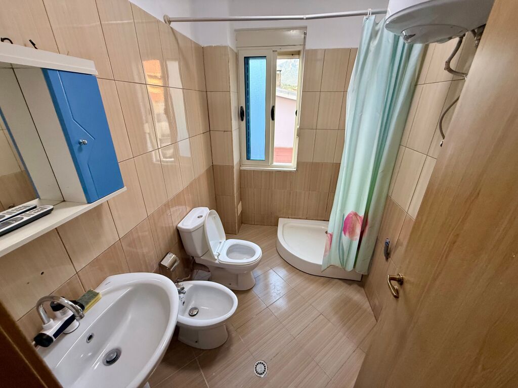 📣 SHITET Apartament 2+1 Me 2 Ballkone 📍Fresk, Rruga e Dajtit, 200 m mbi Anna Market ✨