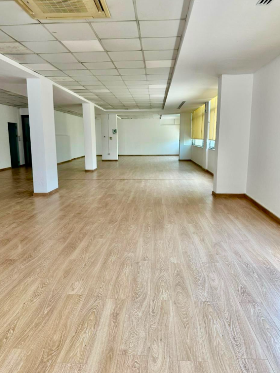 Business Premises for Rent near Dinamo Stadium – 549 m²