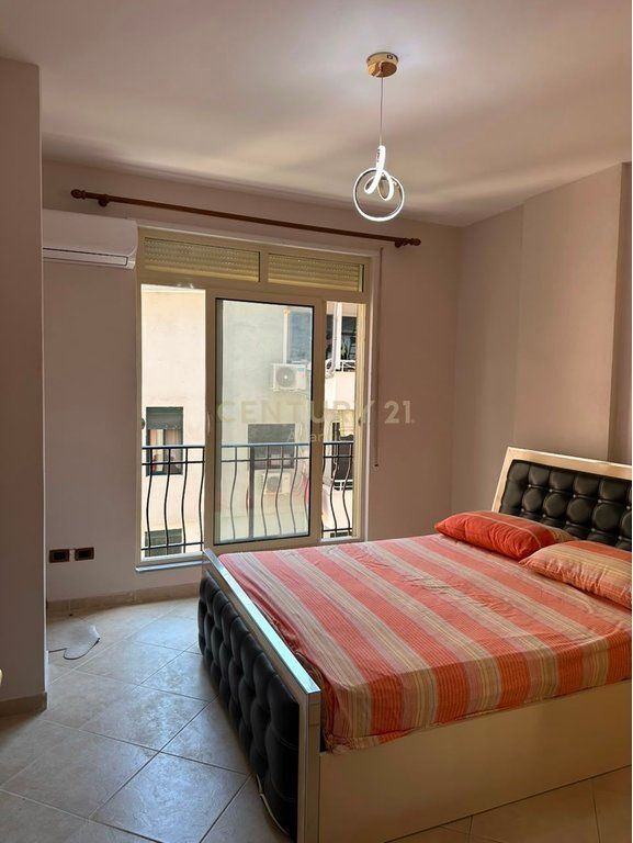 Apartament 1+1 ne shitje Shkembi Kavajes 150m nga Deti