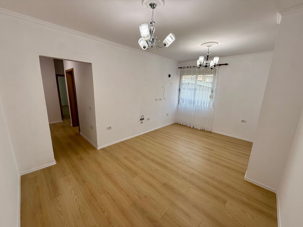 📣 SHITET Apartament 2+1 Me 2 Ballkone 📍Fresk, Rruga e Dajtit, 200 m mbi Anna Market ✨