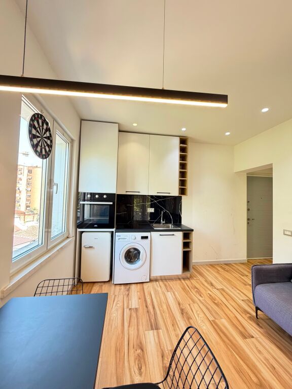 Apartament 1+1 te Rruga Elbasanit