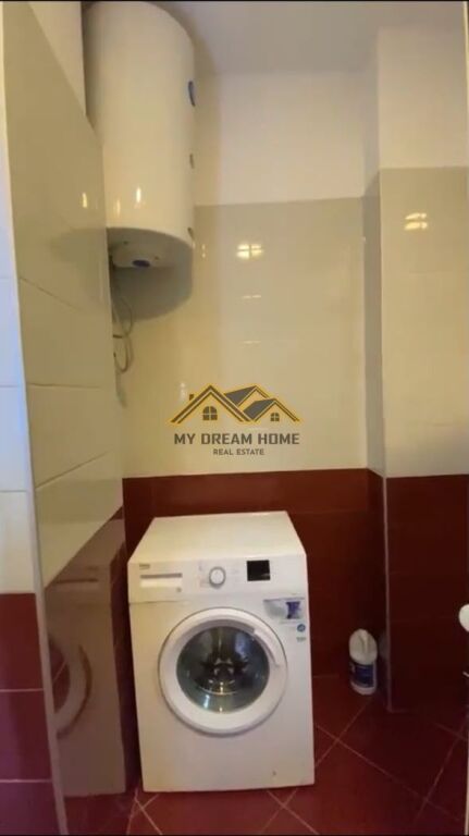 JEPET ME QIRA APARTAMENT 2+1 SHUME PRAN ME DETIN NE PLAZH URA DAJLANIT !