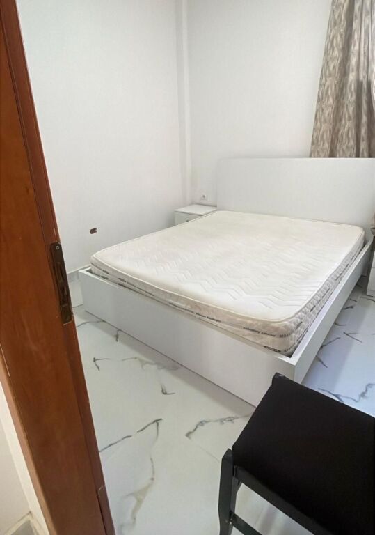 apartament me qira tek Spitali Amerikan 3