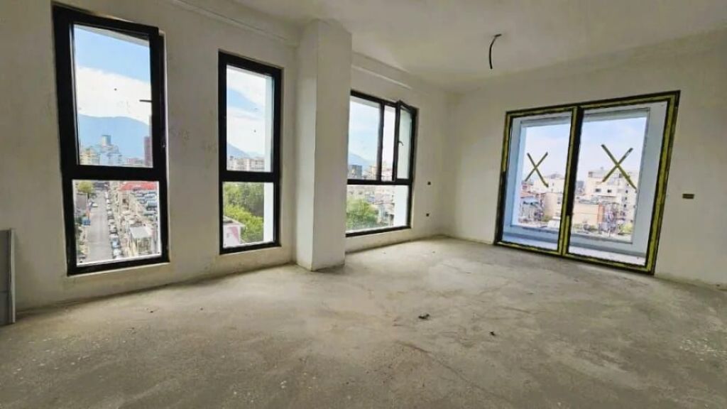 🔥 APARTAMENT 1+1 NË SQUARE 21 – ARLIS NDËRTIM | RRUGA E KAVAJËS