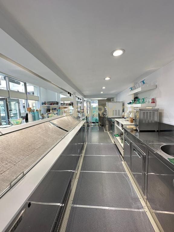DELIJORGJI, ATTIVITÀ DI GELATERIA IN AFFITTO