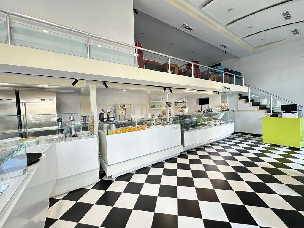 DELIJORGJI, ATTIVITÀ DI GELATERIA IN AFFITTO