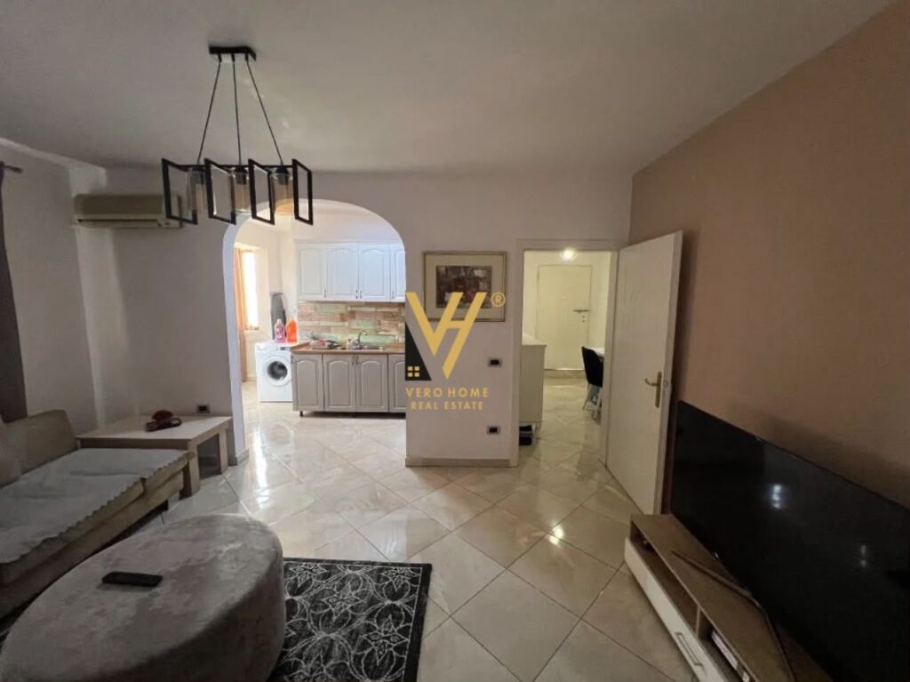 VENDESI APPARTAMENTO 1+1+BLK A LAPRAKE 9.500.000 LEKE