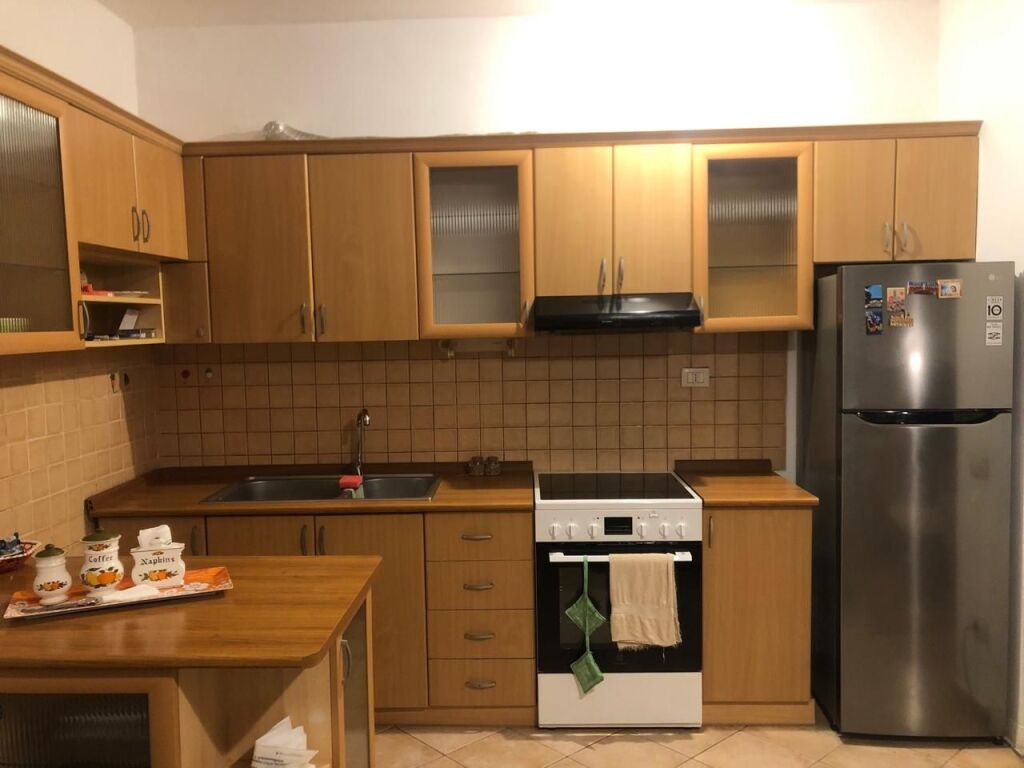 Apartament me qera ne komune