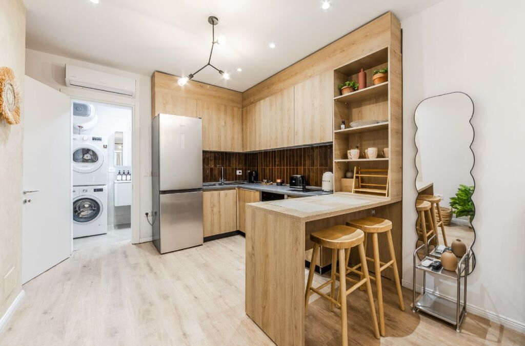 Furnished studio apartment for sale in Dhermi, Sofo Duni