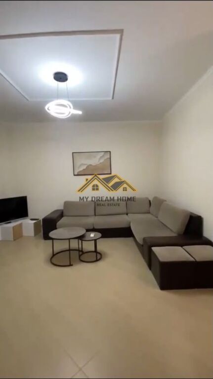 JEPET ME QIRA APARTAMENT 2+1 SHUME PRAN ME DETIN NE PLAZH URA DAJLANIT !