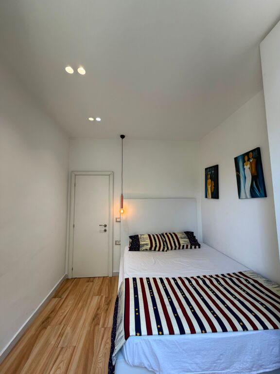 Apartament 1+1 te Rruga Elbasanit