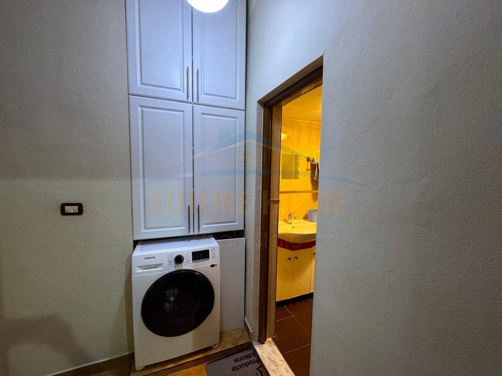 Qera, Apartament 2+1+2, Myslym Shyri, Tiranë