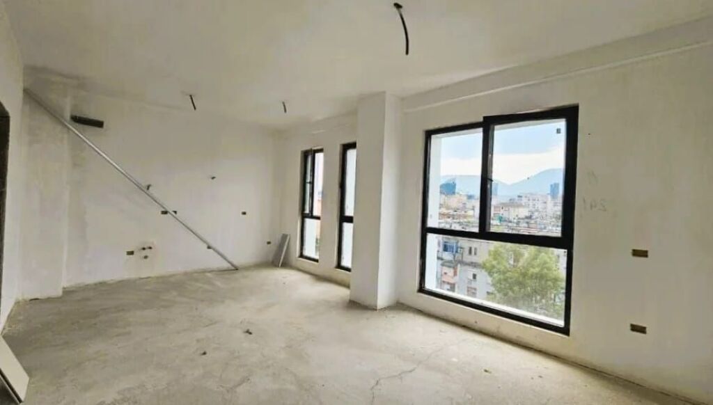 🔥 APARTAMENT 1+1 NË SQUARE 21 – ARLIS NDËRTIM | RRUGA E KAVAJËS