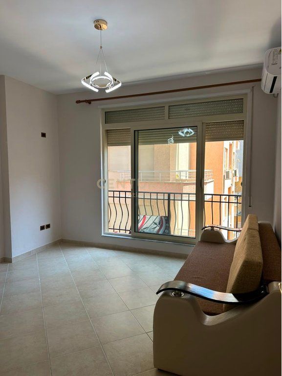 Apartament 1+1 ne shitje Shkembi Kavajes 150m nga Deti