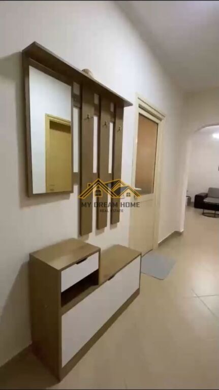 JEPET ME QIRA APARTAMENT 2+1 SHUME PRAN ME DETIN NE PLAZH URA DAJLANIT !