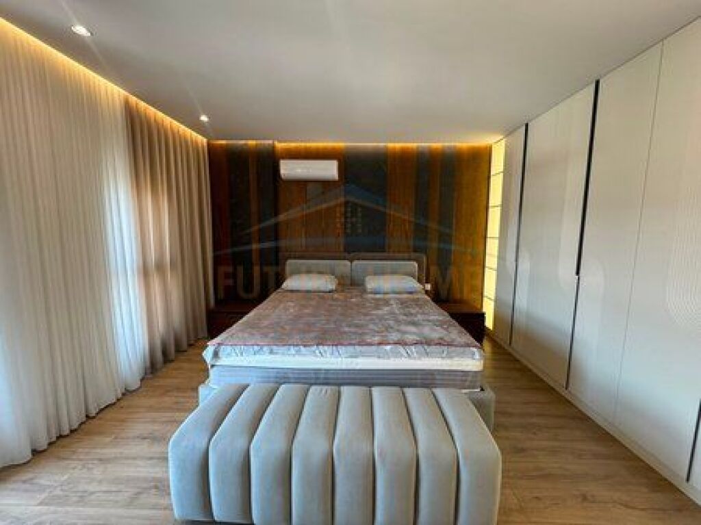 Qera, Apartament 2+1+2, Bulevardi i Ri, Tiranë.