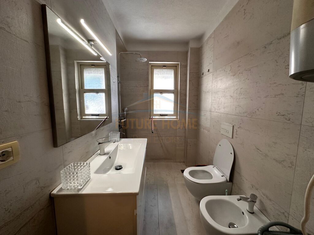 Affitto, Appartamento 2+1, Myslym Shyr, Tirane