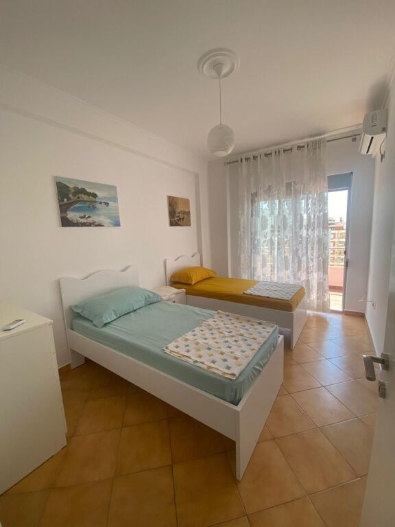 JEPET ME QIRA APARTAMENT 2+1+2 VLORE/SHKOLLA E MARINES