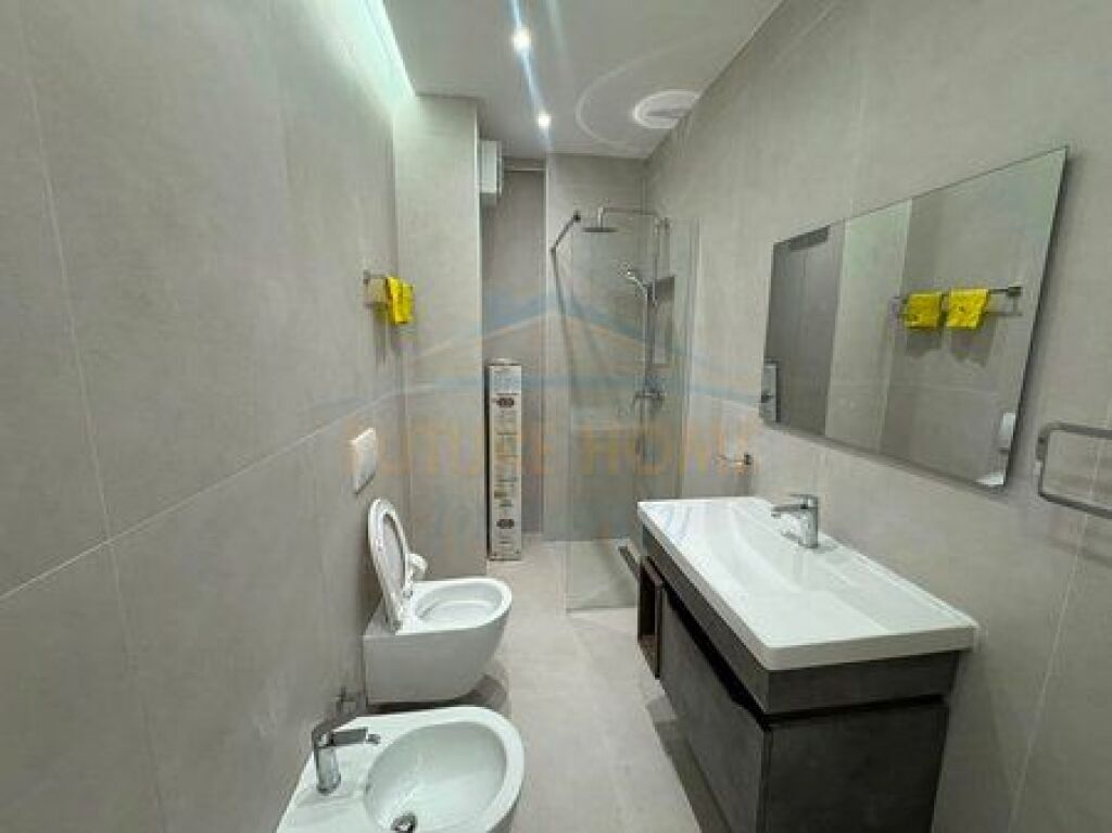 Qera, Apartament 2+1+2, Bulevardi i Ri, Tiranë.