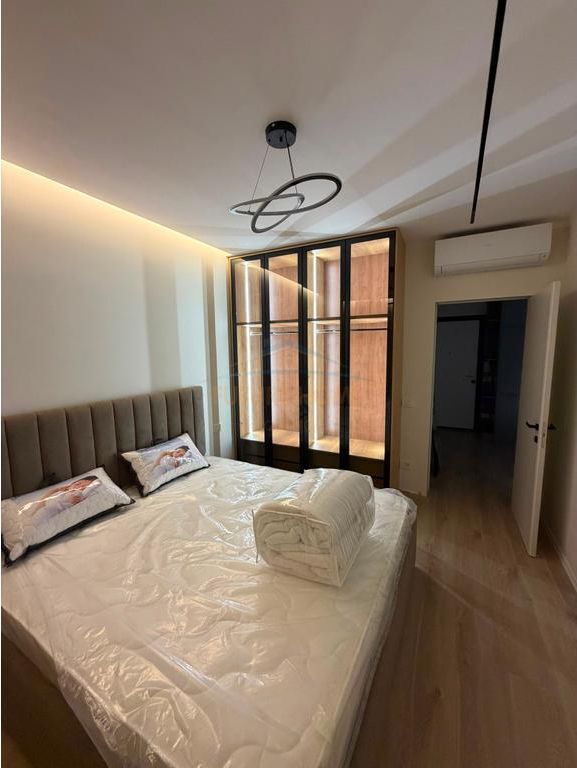 Affitto, Appartamento 1+1 + Posto Auto, Residenza Golden Tower, Via "Mine Peza"