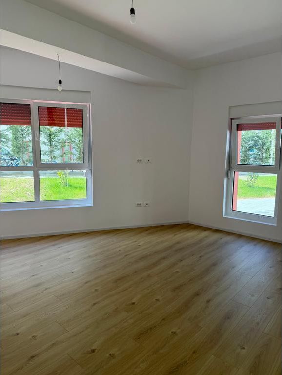 🏢 Si affitta unità / ufficio / appartamento nuovo 📍 Complesso Kadiu