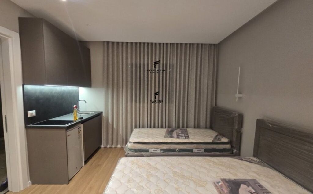 GARSIONERE ME QERA 25 M2 PAZARI I RI 40.000 LEKE FH-84014