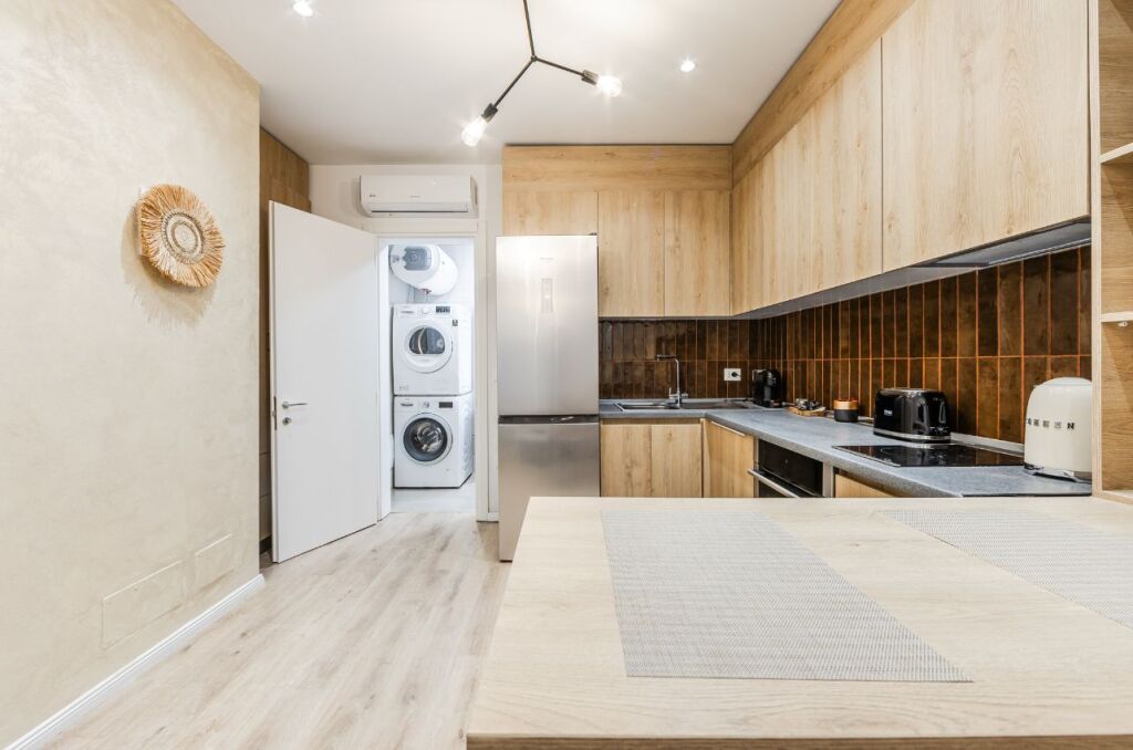 Furnished studio apartment for sale in Dhermi, Sofo Duni