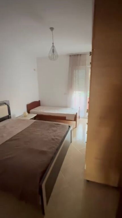 Apartament me qera 2+1+2 tek Ambasada Amerikane