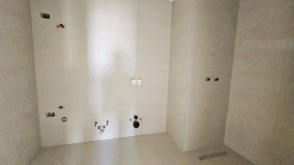🔥 APARTAMENT 1+1 NË SQUARE 21 – ARLIS NDËRTIM | RRUGA E KAVAJËS
