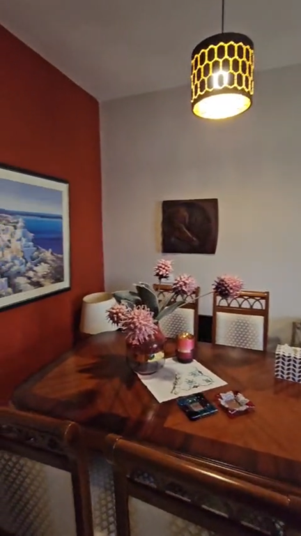 Apartament 1+1 per shitje Rruga e Kavajes !