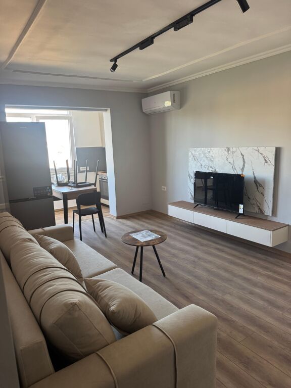 Appartamento 1+1 in Affitto Vasil Shanto Tirane