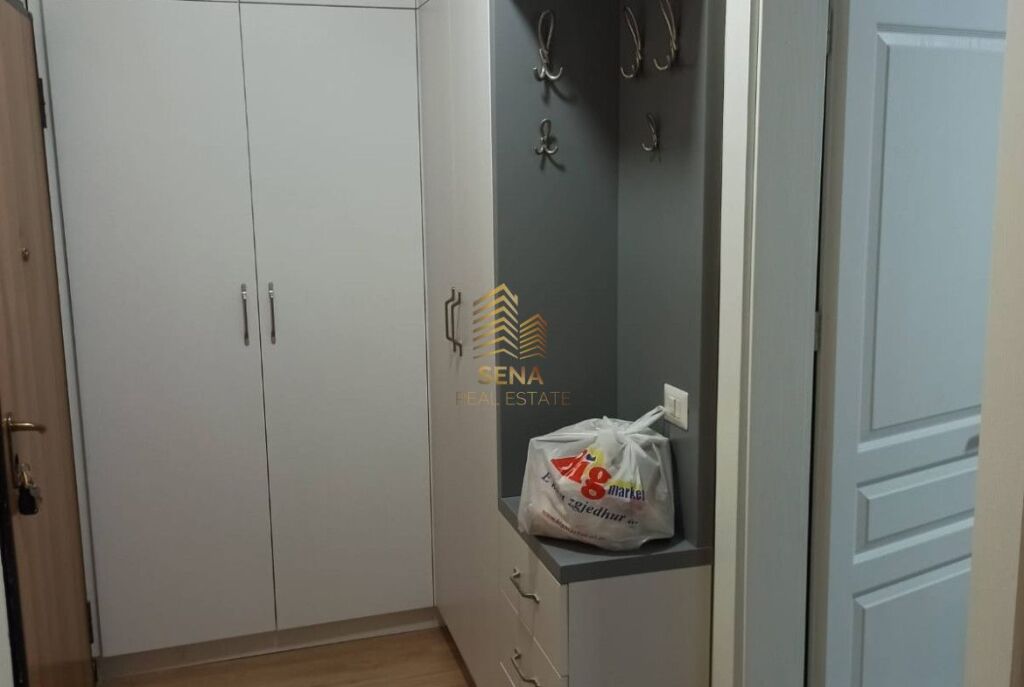 Qira, Apartament 1+1+blk, Porcelan – Pas UET, 40.000 Lek/muaj