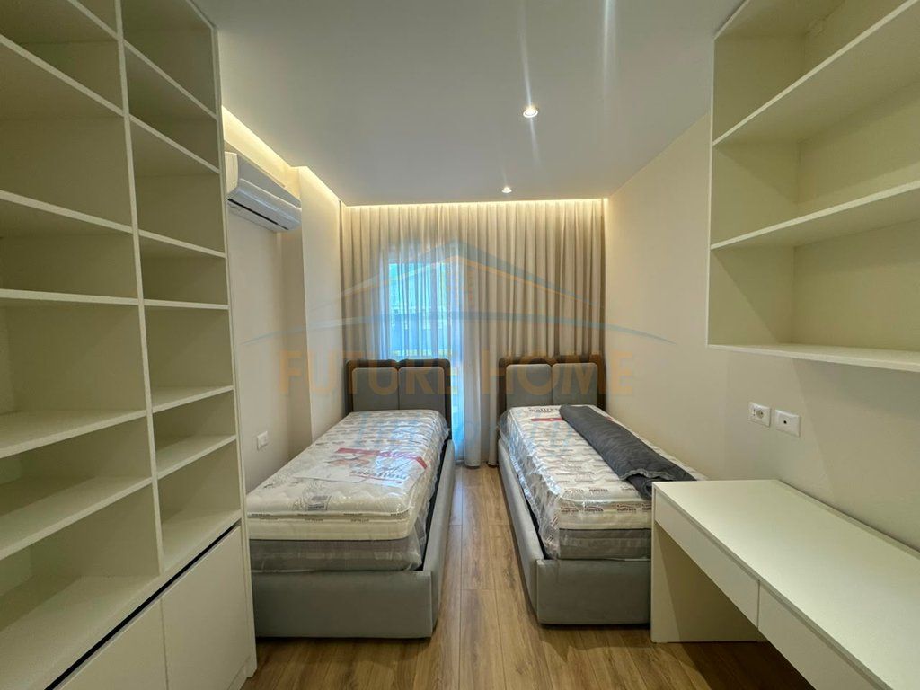 Rent, Apartment 2+1+2, New Boulevard, Tirana.