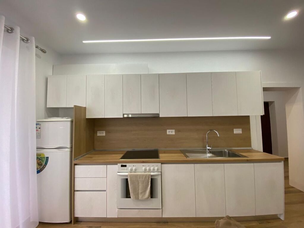 Qera | Apartament 2 + 1 | Rruga Bardhyl | 600 €/muaj