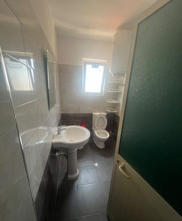 Qera | Apartament 1 + 1 | Xhamlliku | 450 €/muaj