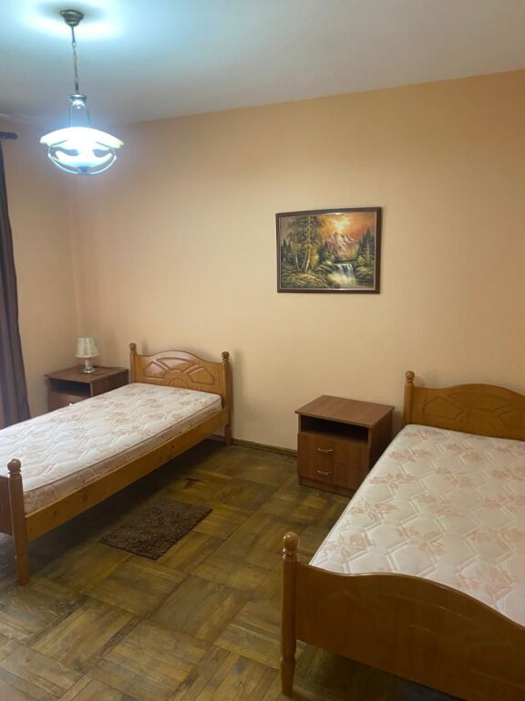 Qera | Shtëpi private 1 + 1 | Rruga Ramë Sadria | 400 €/muaj