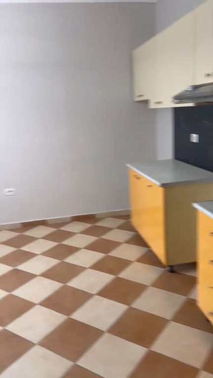 Apartment 2+1 for rent Empty in Astir !