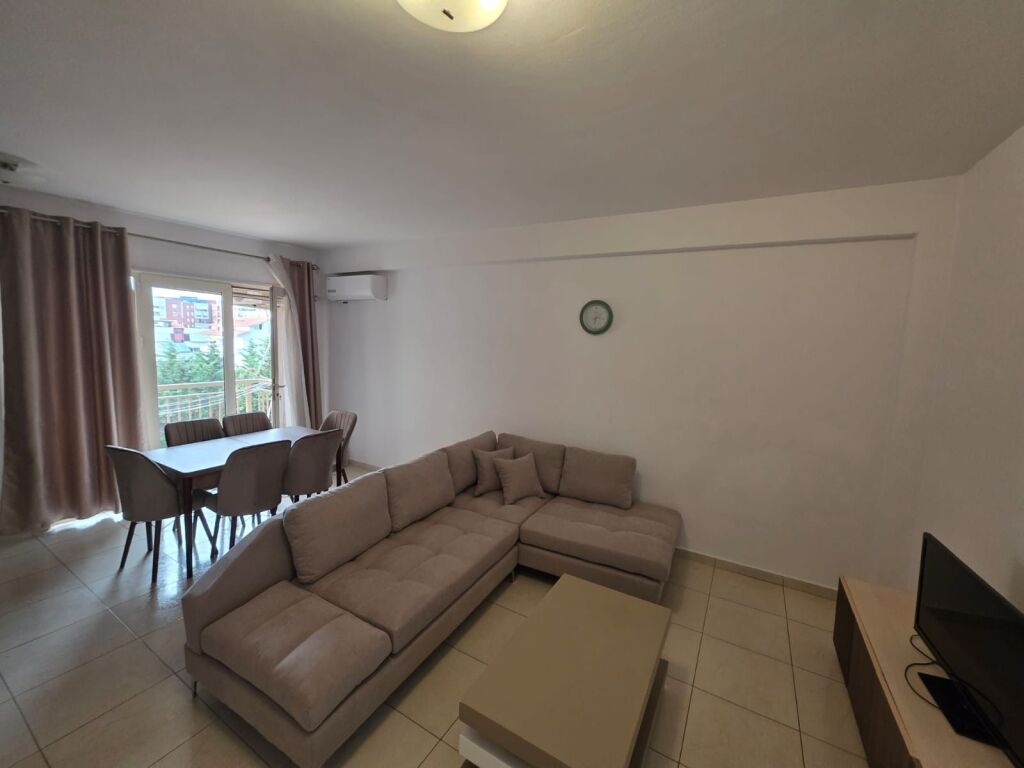 Apartament 2+1+2 me qera ne Don Bosko