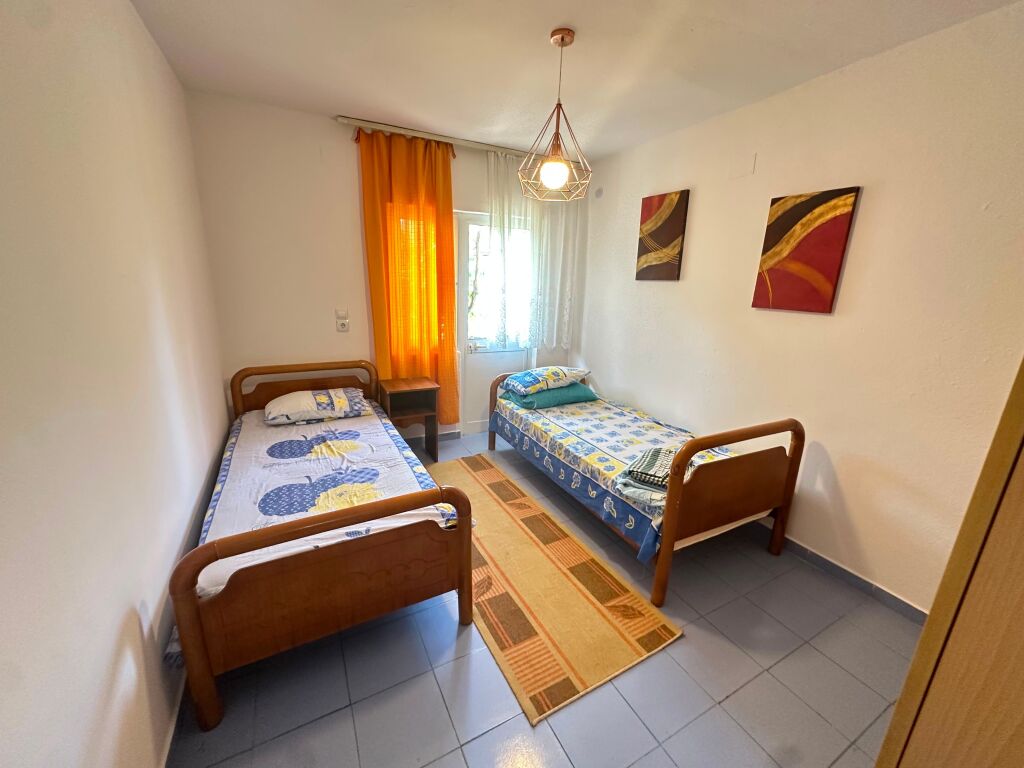 Jepet Me Qera Apartament 1+1+1 Ballkon