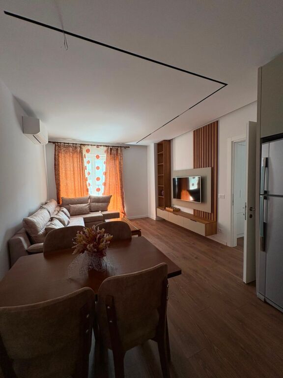 Jepet me Qera Apartament 2+1 – Univers City