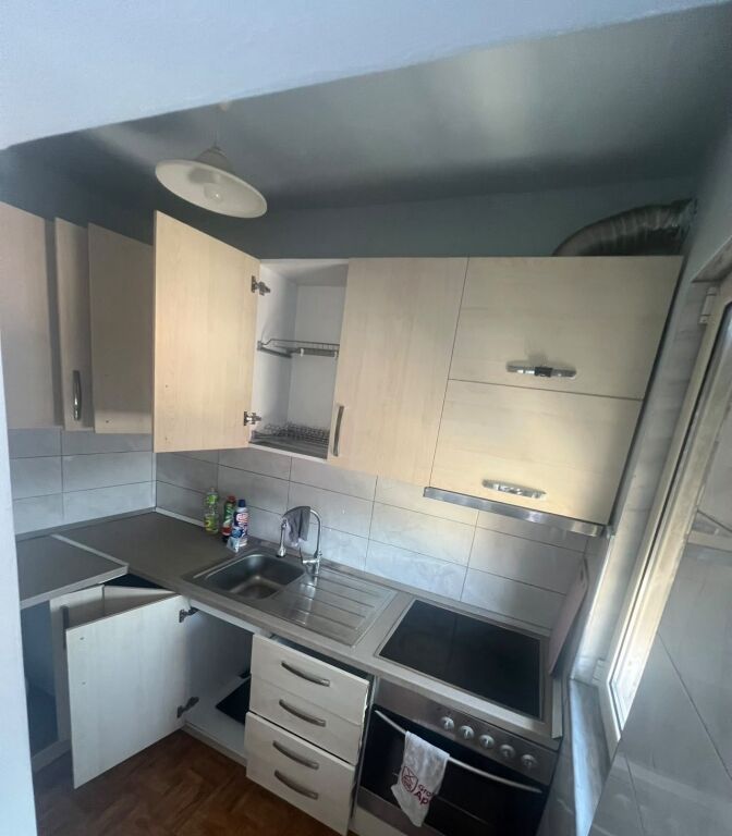 Qera | Apartament 1 + 1 | Xhamlliku | 450 €/muaj
